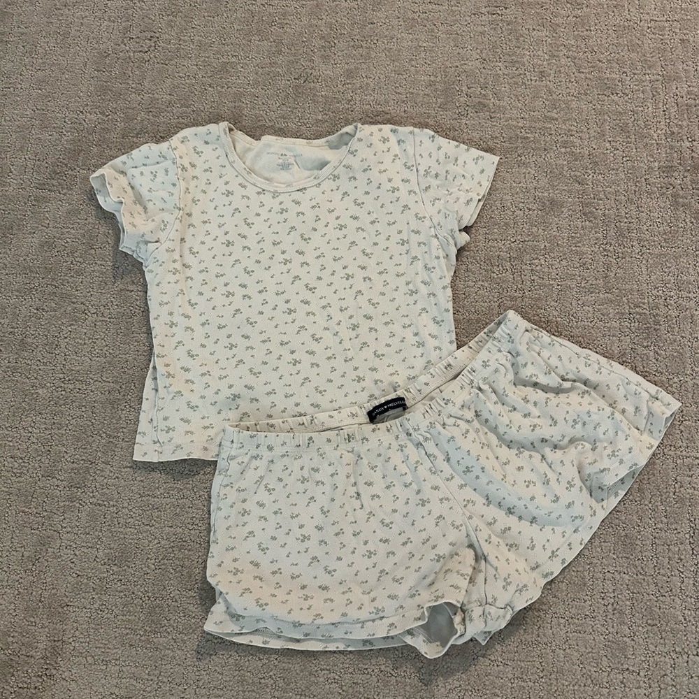 Brandy Melville Green Floral Pajama Set